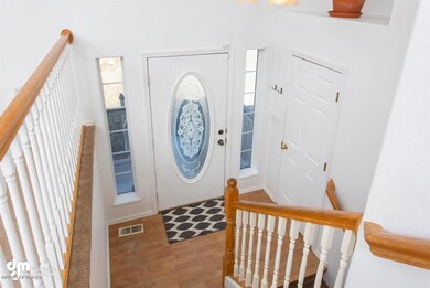 02-Front Entry_DMD_4912