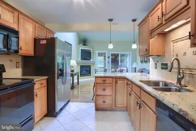 28 Creekside Dr, Millersville, PA 17551 - photo 7