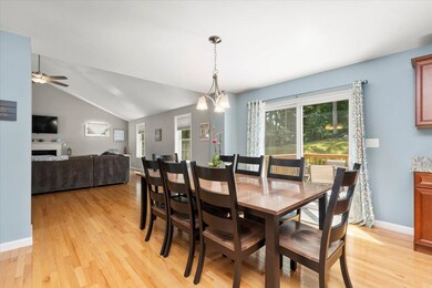 79 Watson St, Nashua, NH 03064 - photo 4