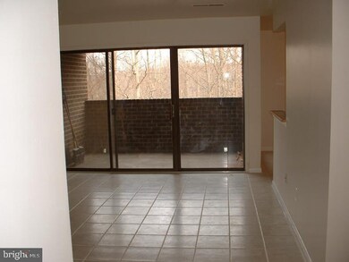 Chestnut Grove Condominiums unit 363, Reston, VA 20190 - photo 5