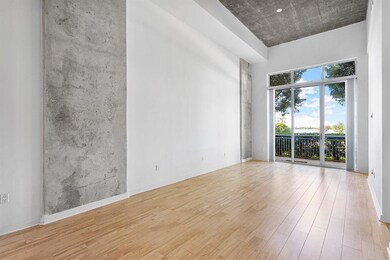 009-300SAustralianAvenue-WestPalmBeach-F