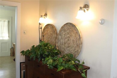 560 Chestnut St, Freemansburg, PA 18017 - photo 4