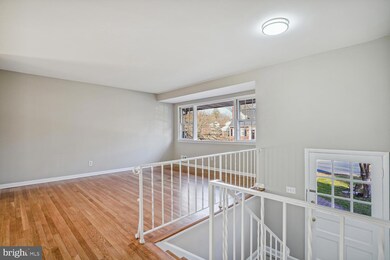 9410 Warren St, Silver Spring, MD 20910 - photo 6