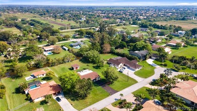 2900 SW 155th Ln, Davie, FL 33331 - photo 2