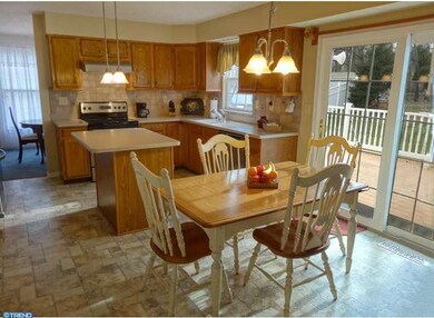 134 Juliet Rd, Morrisville, PA 19067 - photo 6