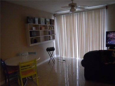 100 Washington Palm Loop, Davenport, FL 33897 - photo 5