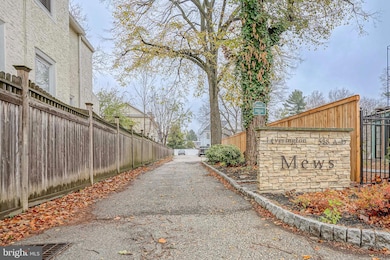 538 Leverington Ave unit C, Philadelphia, PA 19128 - photo 2