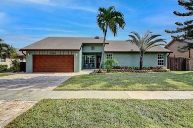 9742 Richmond Cir, Boca Raton, FL 33434 - photo 2