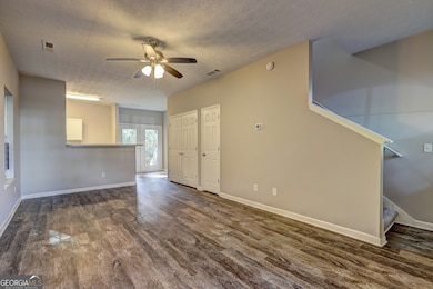 6105 Camden Forrest Ct, Riverdale, GA 30296 - photo 5