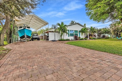 2931 SW 108th Way, Davie, FL 33328 - photo 2