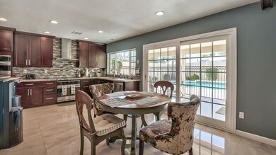 Kitchen/Dining