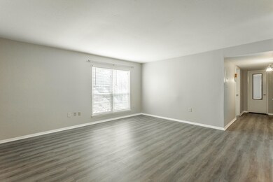 900 Mountain Creek Rd. V461 HD-4
