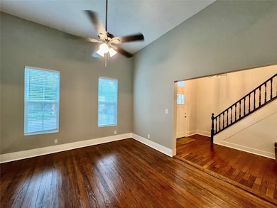 282 11th St, Somerville, TX 77879 - photo 5