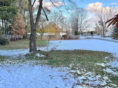 7489 Jefferson St, Adrian, MI 49221 - photo 2