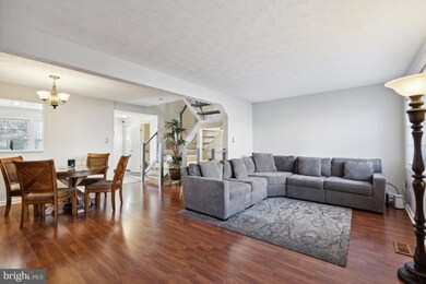 33 Sky Blue Ct, Germantown, MD 20874 - photo 4