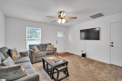 407 Waters Rd, Inman, SC 29349 - photo 4