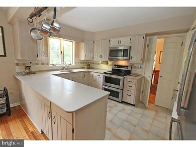 1318 Argyle Rd, Berwyn, PA 19312 - photo 7