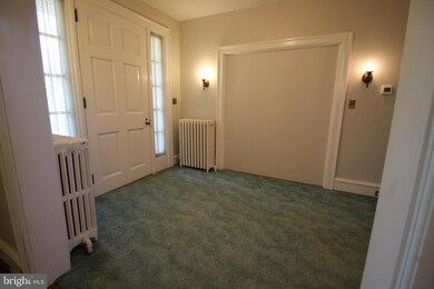 4900 APT. 11 Horseshoe Pike, Honey Brook, PA 19344 - photo 3