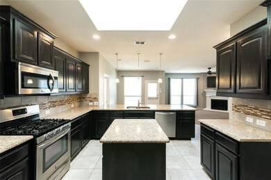 2421 Lighthouse Dr, Denton, TX 76210 - photo 5