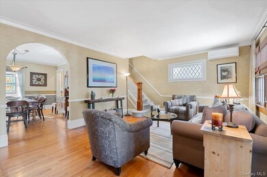 2100 Ambrose Ct, North Baldwin, NY 11510 - photo 3