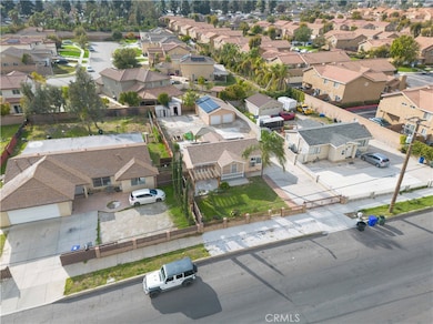 414 S Linden Ave, Rialto, CA 92376 - photo 6