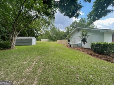 120 Westover Dr, Adel, GA 31620 - photo 2