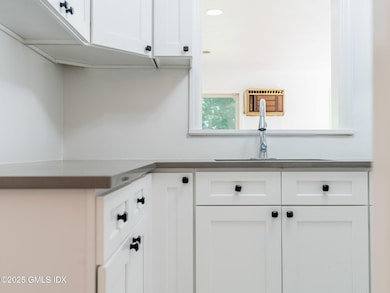 11 Sheephill Rd, Riverside, CT 06878 - photo 5