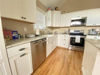 703 Fox St, Kill Devil Hills, NC 27948 - photo 5