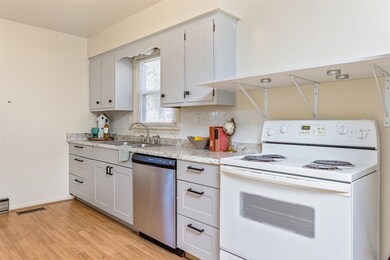 133 Augusta St, Verona, VA 24482 - photo 2