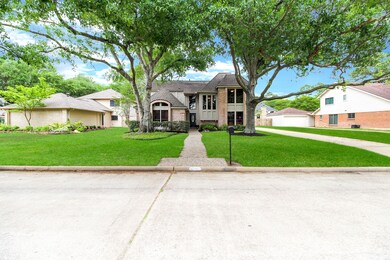7711 Brook Springs Dr, Houston, TX 77095 - photo 4