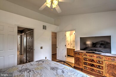 5104 Observation Way, Alexandria, VA 22312 - photo 6