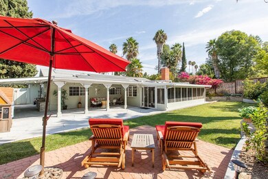 20762 Clark St, Woodland Hills, CA 91367 - photo 4