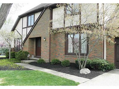 5666 Moorgate Dr, Columbus, OH 43235 - photo 2