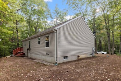 38 Newport Dr, Center Barnstead, NH 03225 - photo 4