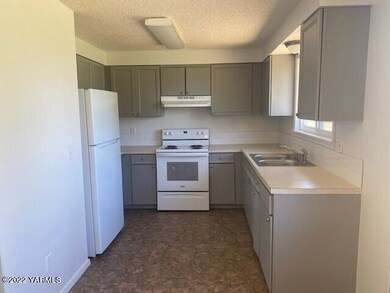 tamara kitchen