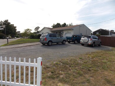 116 Holly Tree Ln, Toms River, NJ 08753 - photo 3