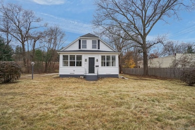 1067 N Main St, Dayville, CT 06241 - photo 2