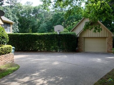 9141 Elm Tree Cir, Tyler, TX 75703 - photo 4