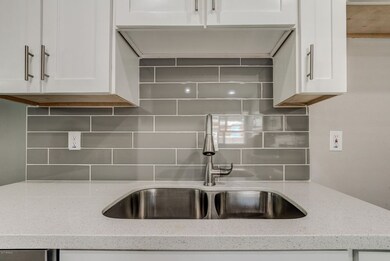 210 S Robson-18
