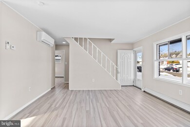 23 Gardenia Rd, Levittown, PA 19057 - photo 4