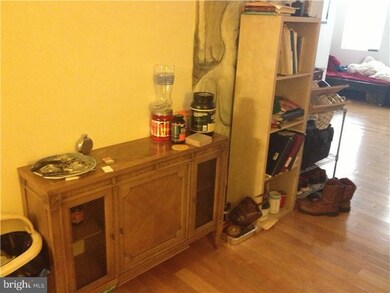 1235 Vine St unit 2FRONT, Philadelphia, PA 19107 - photo 7