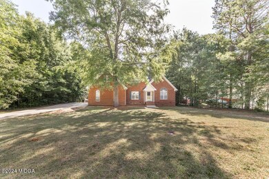 224 Kimmeridge Dr 1