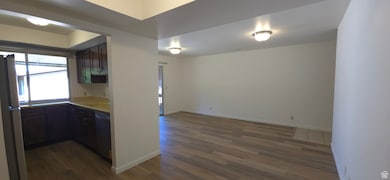 325 E 2550 N unit 96, North Ogden, UT 84414 - photo 7