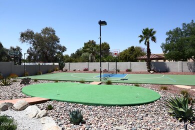 Putting & Pickleball