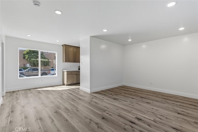 19237 Bryant St unit 8, Northridge, CA 91324 - photo 6