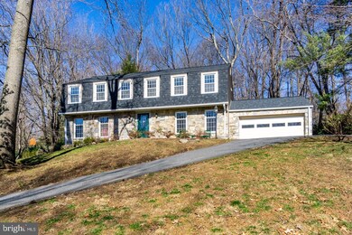 11416 Running Cedar Rd, Reston, VA 20191 - photo 2