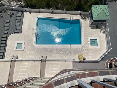 9815 US HWY 98 W POOL 2