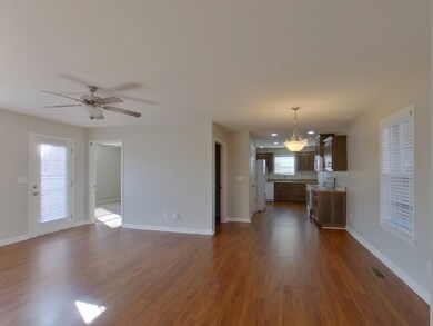 1833 Susan Rd, Columbia, TN 38401 - photo 4