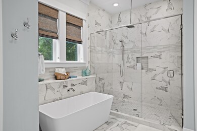 Rain Shower & Soaking Tub