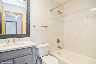 1970 Koehler Dr, Des Plaines, IL 60018 - photo 7